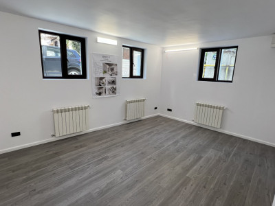 Apartament in Vila Spatiu Comercial / Birouri Piața Sfântul Ștefan