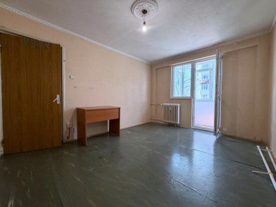 2 camere – etaj 2 – bloc reabilitat – IDEAL INVESTITIE / renovare | Str. Luica