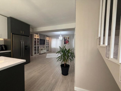Vila transformata integral | Irish Villa Domnesti | Terasa închisă 
